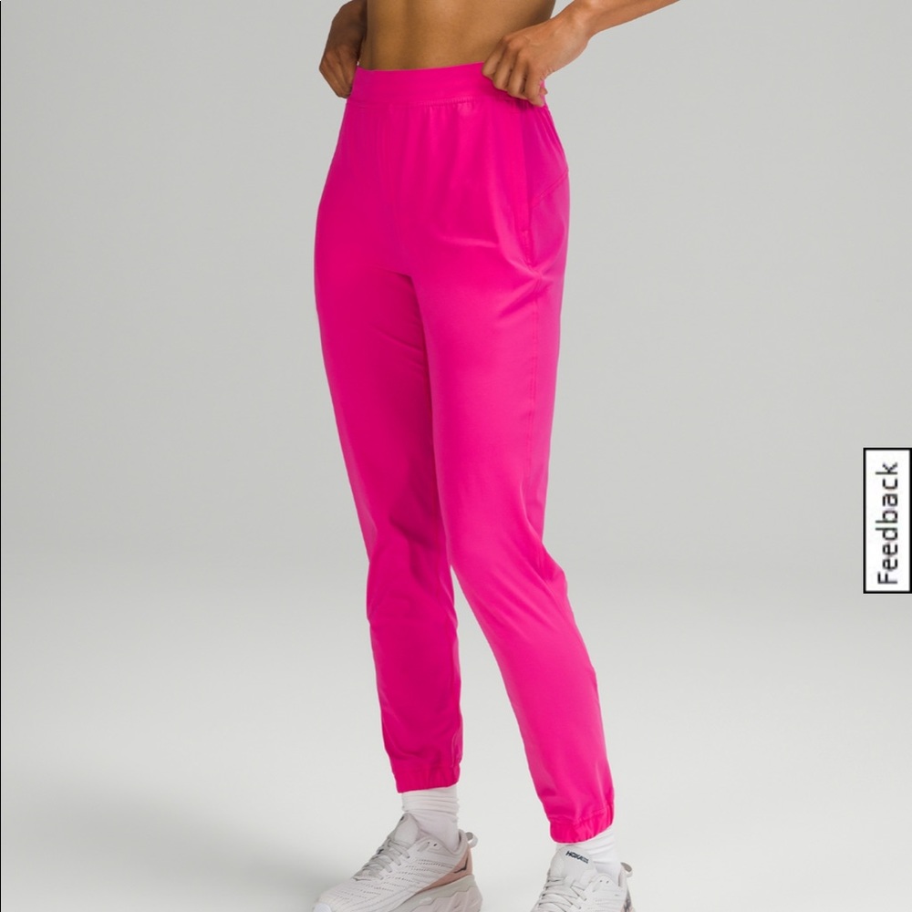 Lululemon Adapted State HighRise Jogger
Sonic Pink